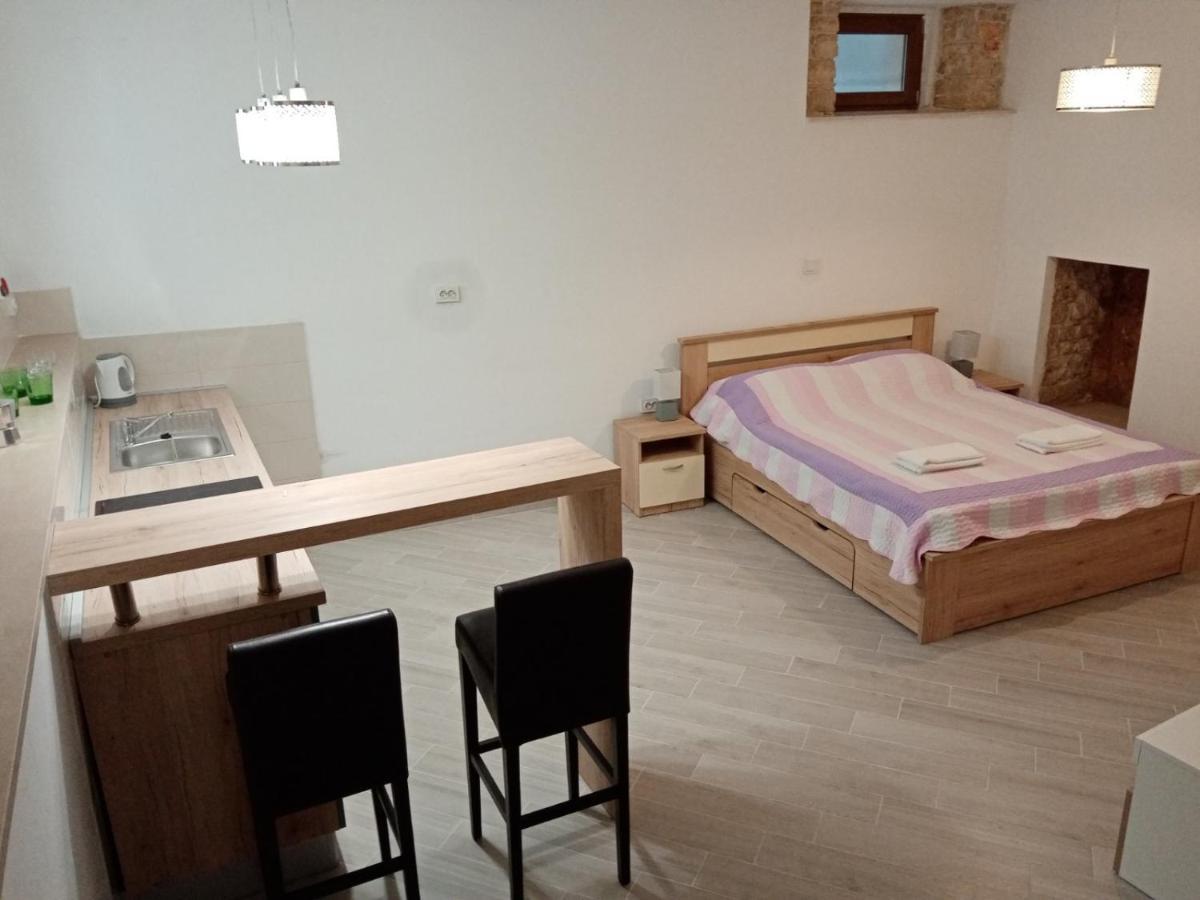 Apartment Elena Bale Luaran gambar