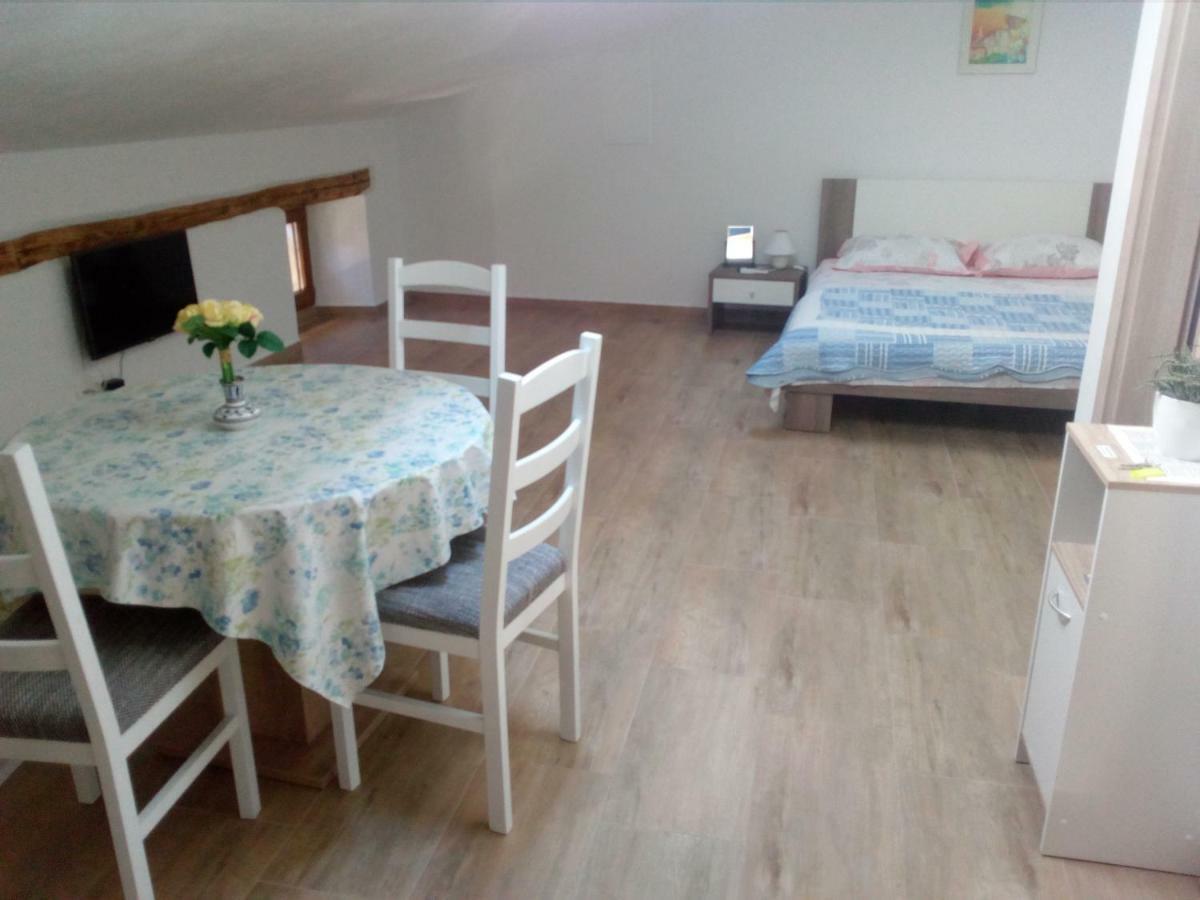 Apartment Elena Bale Luaran gambar