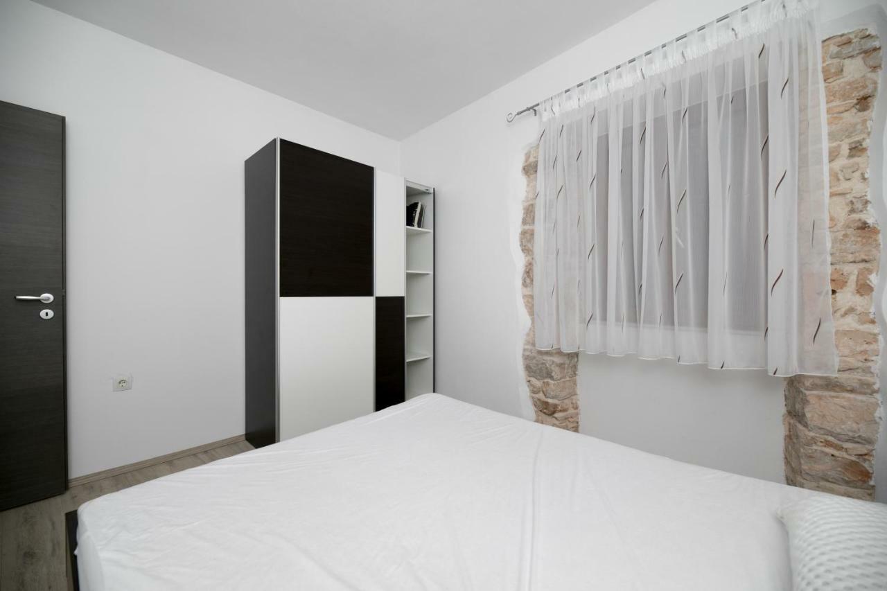 Apartment Elena Bale Luaran gambar