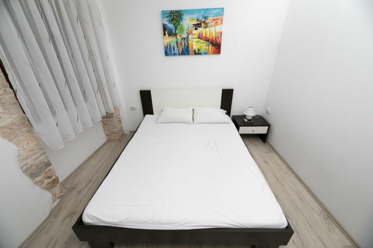 Apartment Elena Bale Luaran gambar